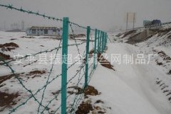 铁丝网围栏